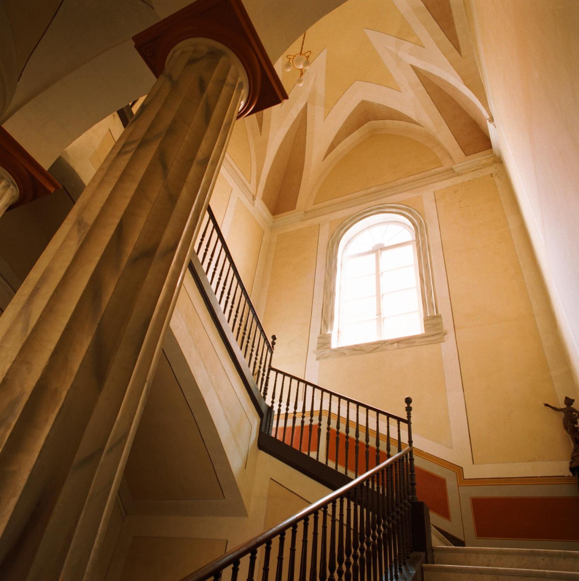 Palazzo Leuzzi B&B Галатоне Екстериор снимка