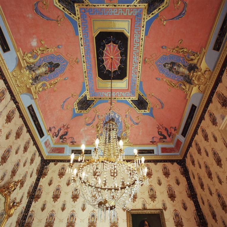Palazzo Leuzzi B&B Галатоне Стая снимка